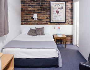 Hornsby Inn, Hornsby